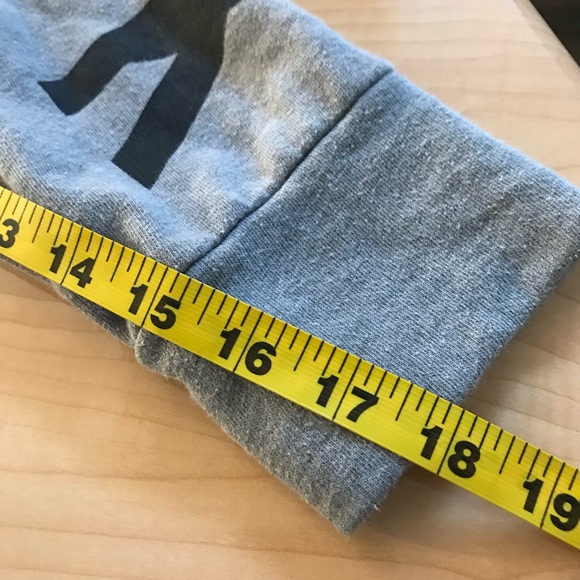 Pink hoodie - Picture 5 of 7